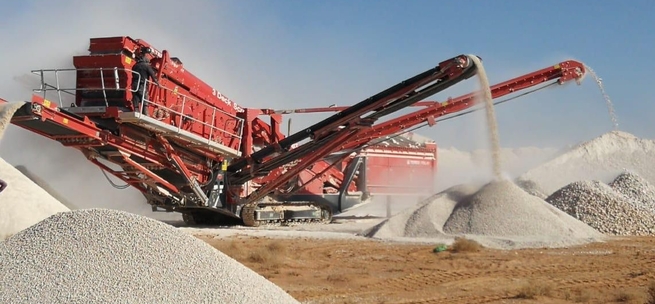 Terex Inclined Mobile Screen Al Hallabat