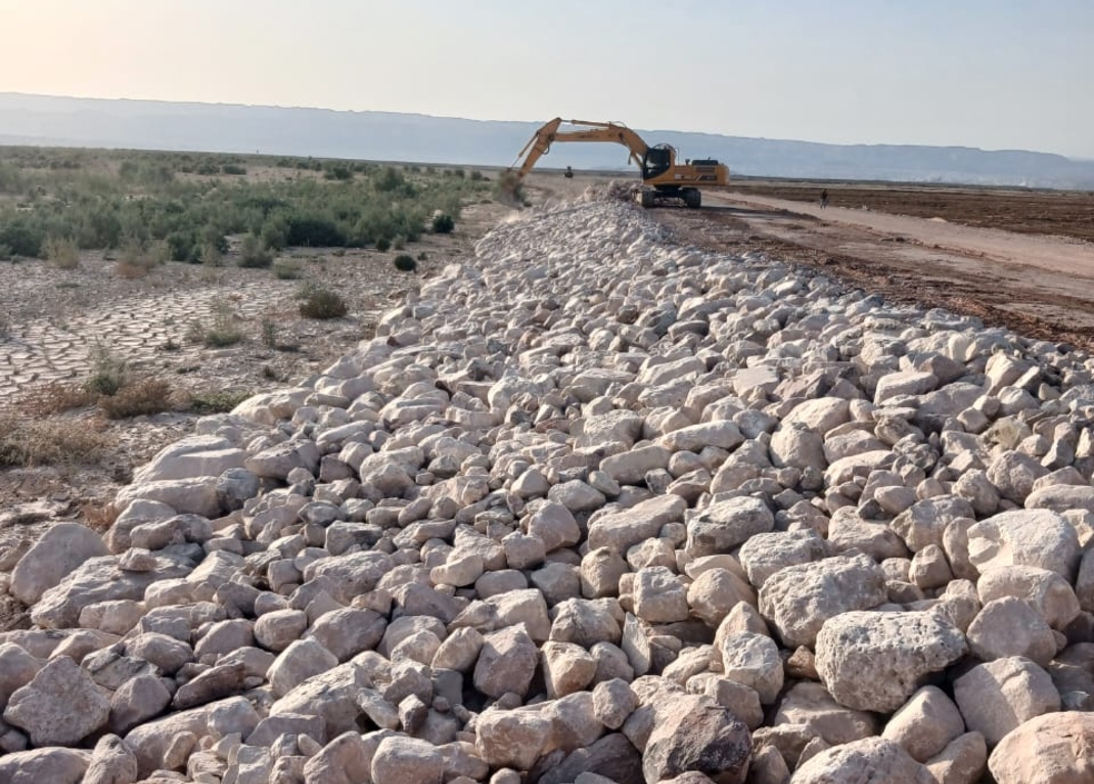 contracting , infrastructure